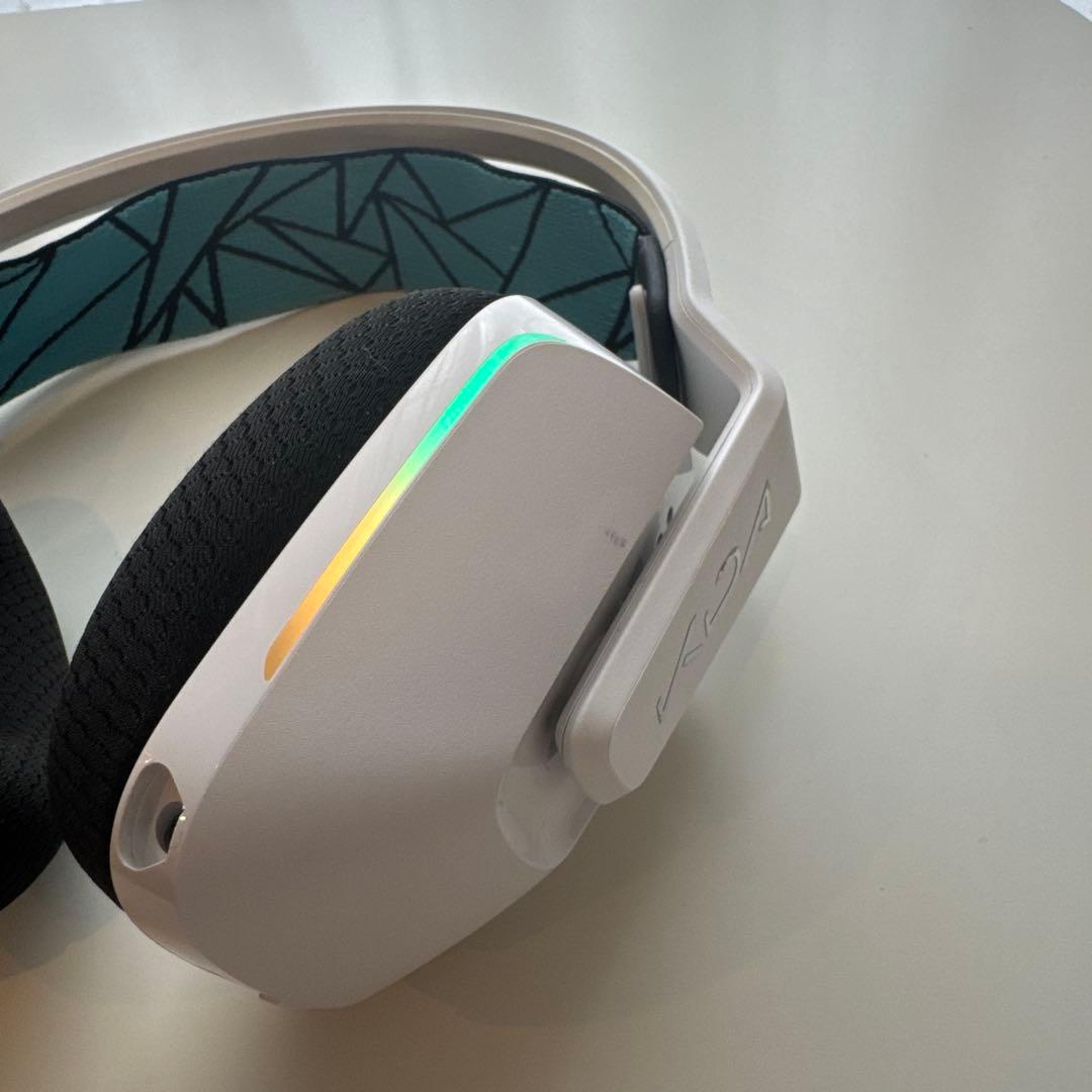 Logicool G733（LoLモデル） ワイヤレスヘッドセット