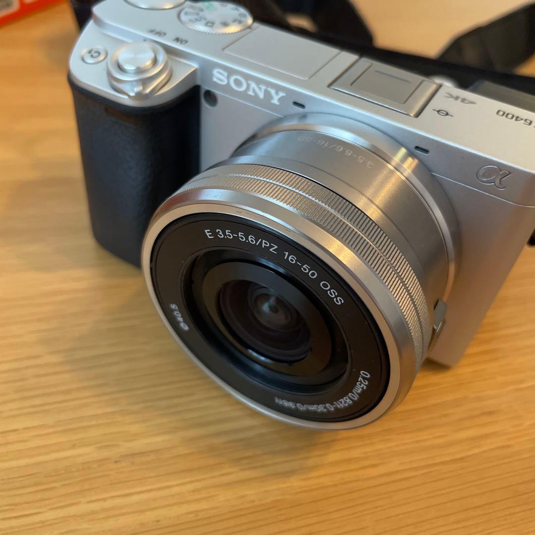 ソニー α6400 ミラーレス一眼カメラ シルバー ILCE-6400K