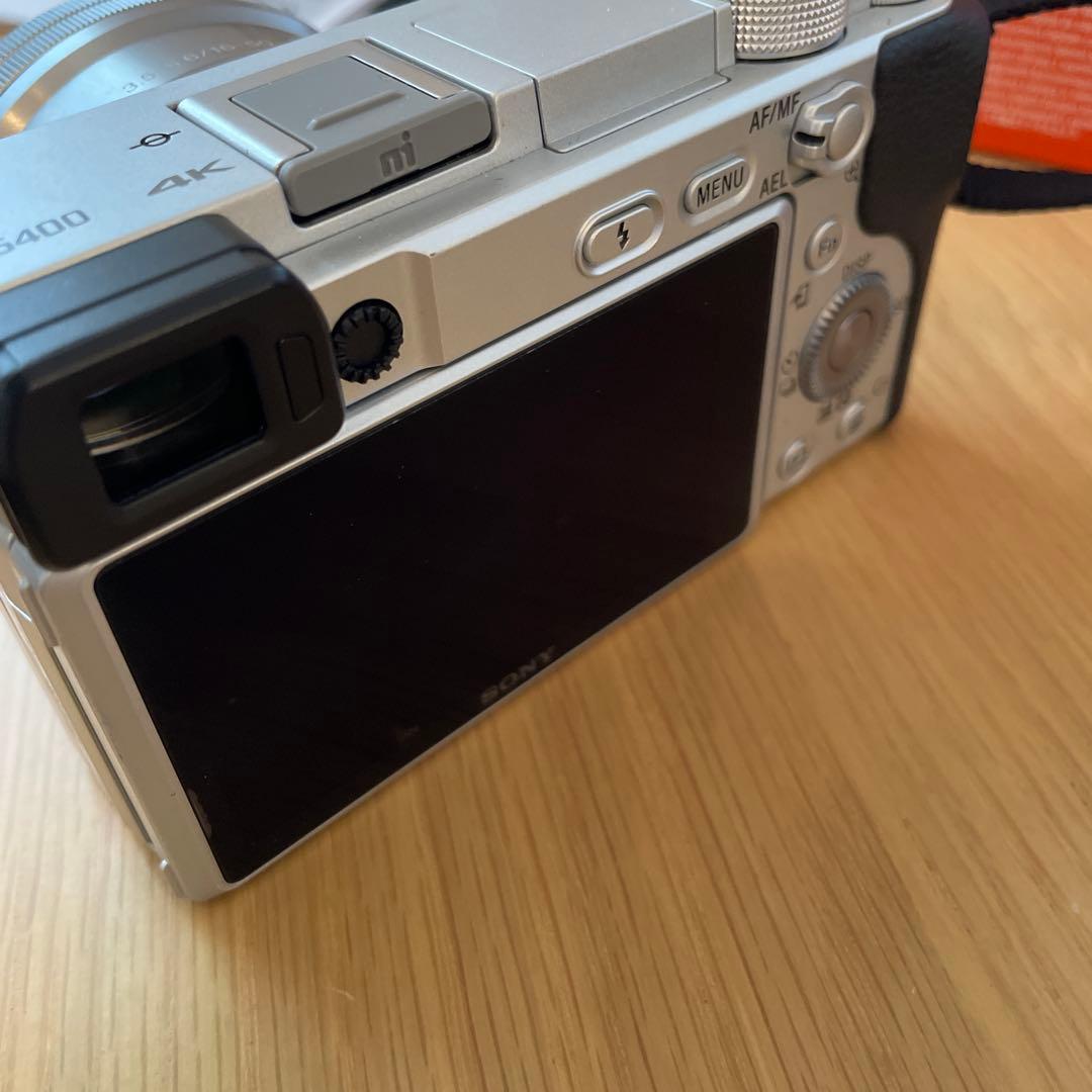 ソニー α6400 ミラーレス一眼カメラ シルバー ILCE-6400K