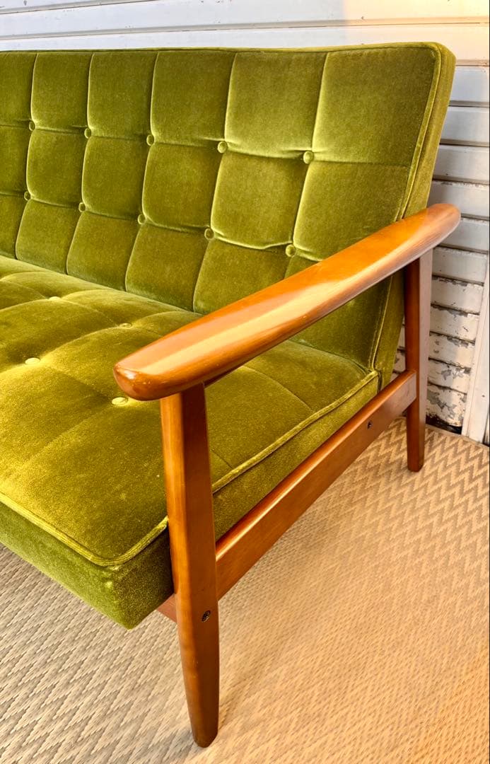 ③ 【送料込み】カリモク60 Kチェア モケットグリーン　2人掛けソファ