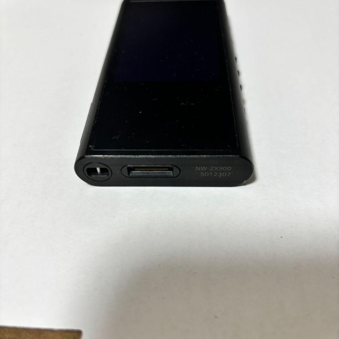 美品　SONY NW-ZX300　ウォークマン　 64GB ソニー　ブラック