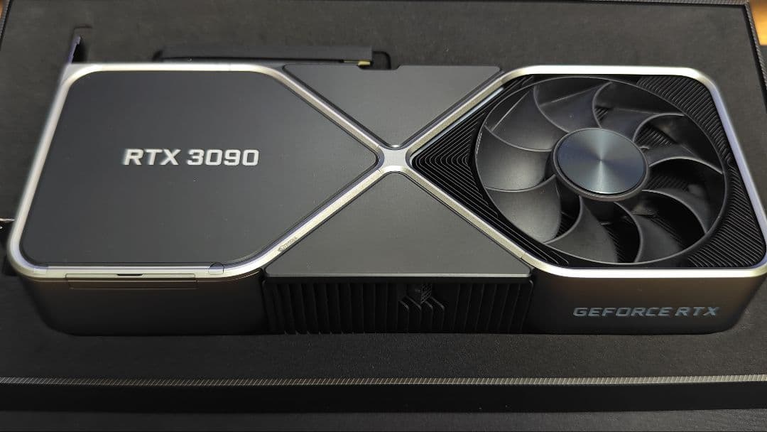 RTX 3090 Founders Edition おまけ付き