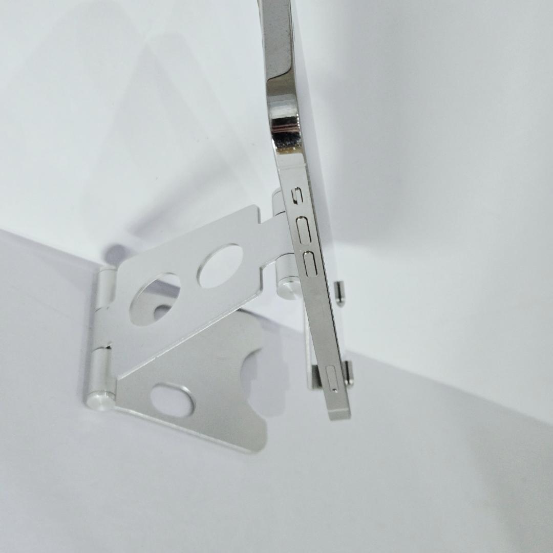 01 iPhone12Pro シルバー SIMフリー 256GB BT86%