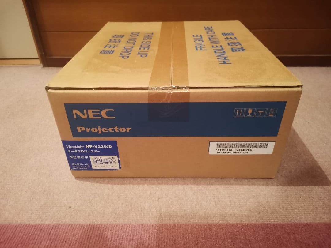 NEC ViewLight NP-V230JD データプロジェクター