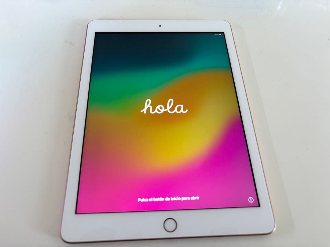 中古品　Apple iPad（第６世代）32GB Wi-Fi Gold