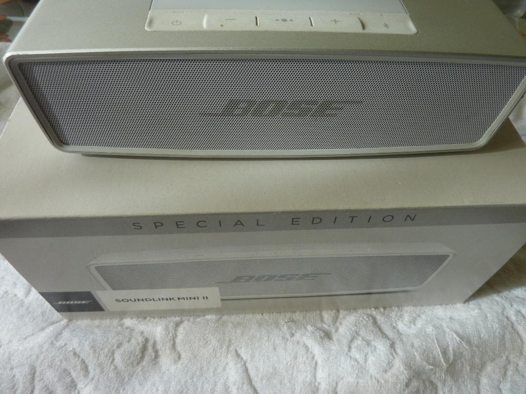 連*M様 中古　BOSE　SOUNDLINKMINI　Ⅱ　　スピカー　rivin
