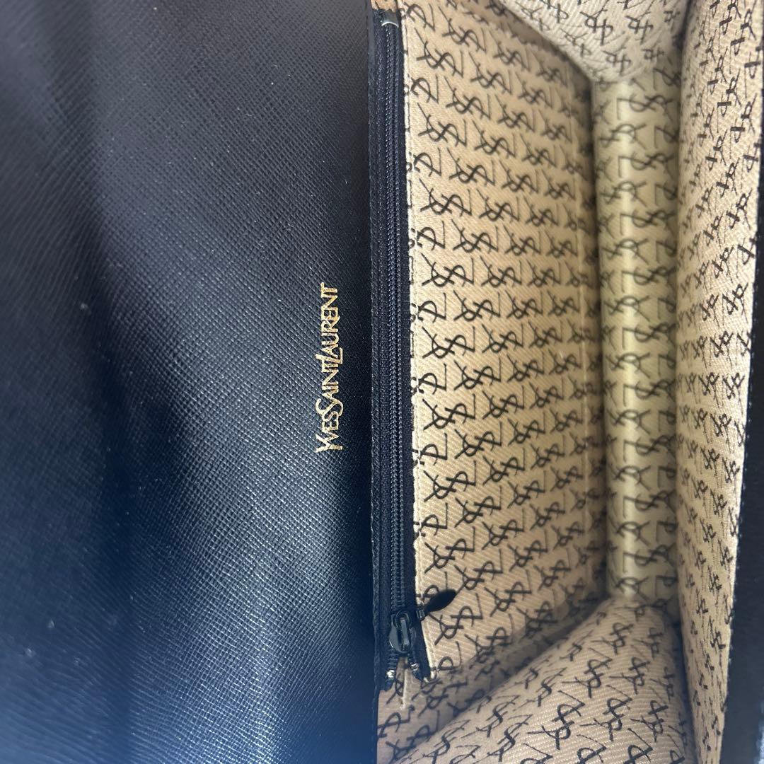 【美品】YSL ブラックレザー クラッチバッグ