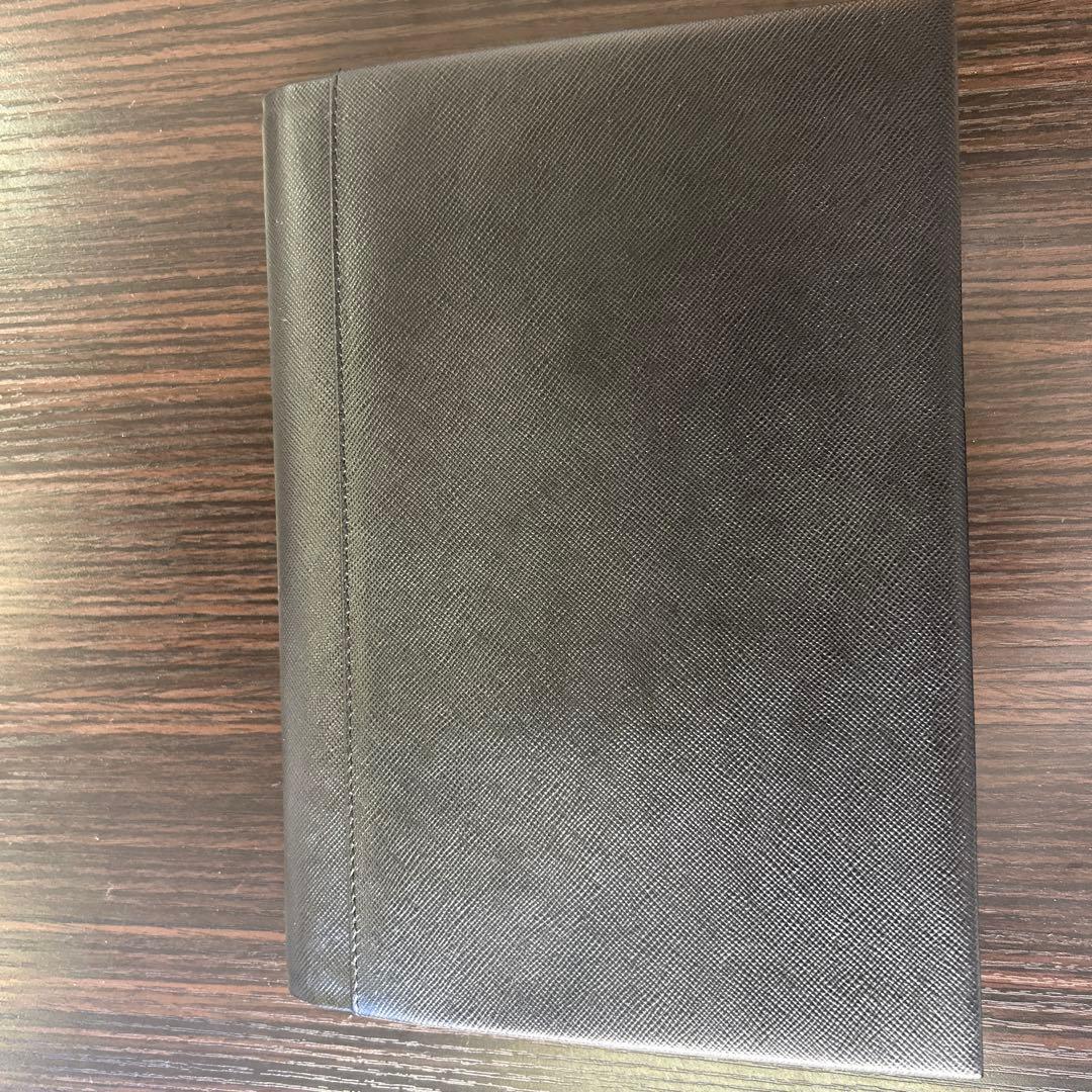 【美品】YSL ブラックレザー クラッチバッグ