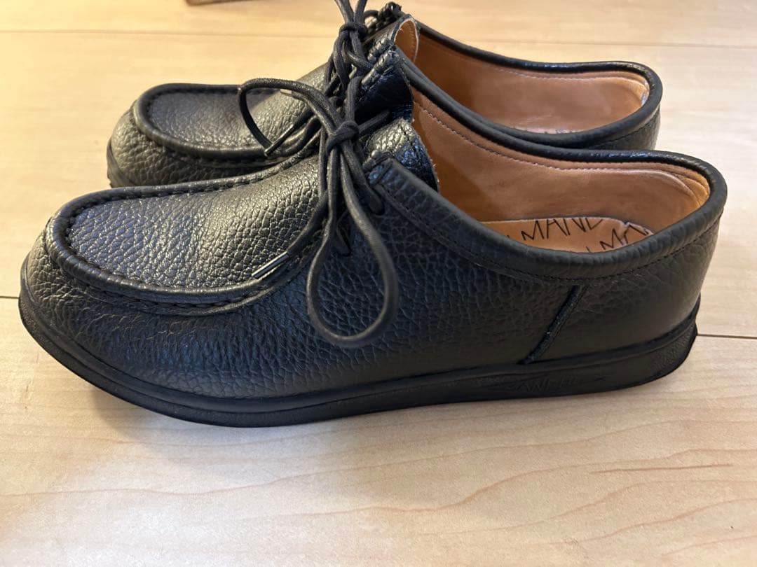 MANEBU cabaret povalコラボ　チロリアン　箱・紐あり