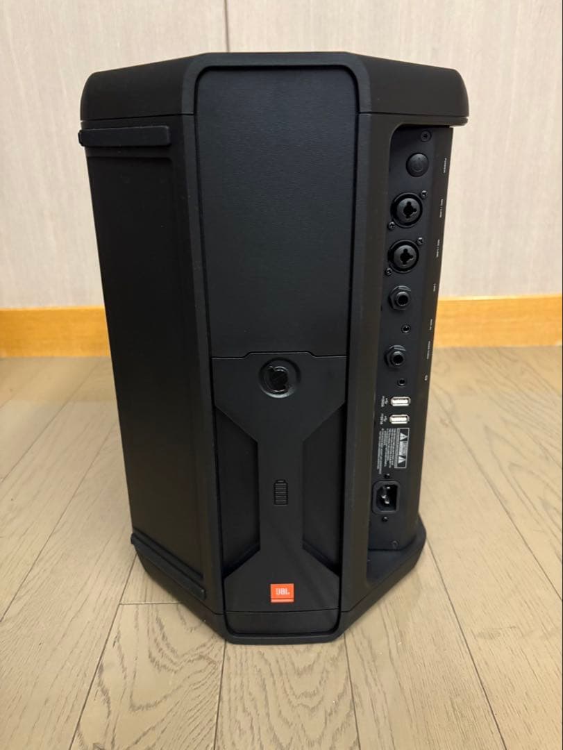 JBL/EON ONE Compactオールインワンバッテリー内蔵PA2台セット