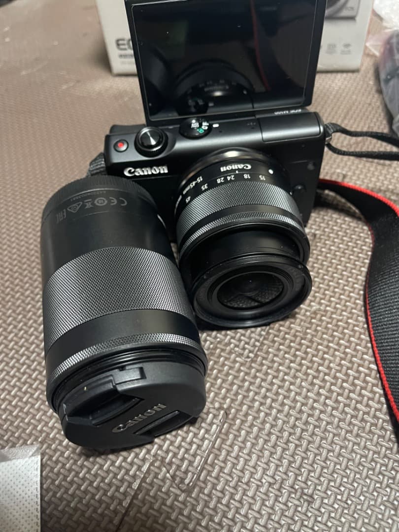 Canon M100 キヤノンM100
