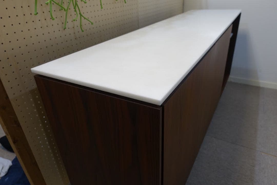 CIBONE シェルフ　サイドボード　人工大理石　マガジンラック