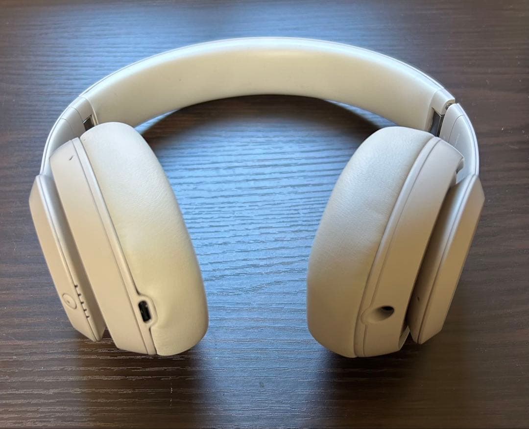 Beats Studio Pro Wireless ヘッドホン ケースコード付