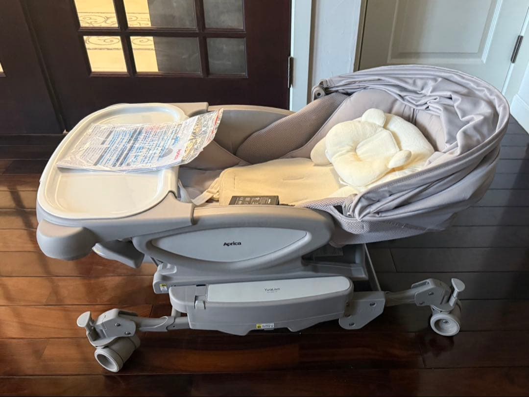 【Aprica 】ユラリズム　オート　プレミアム