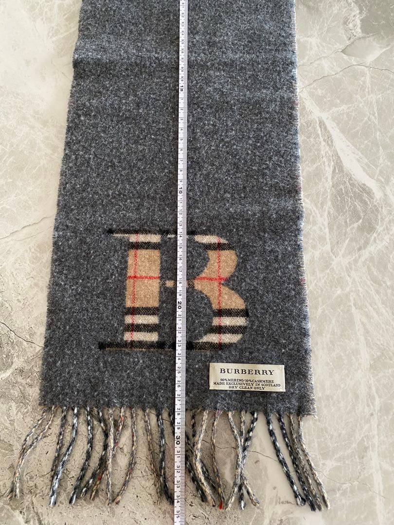 BURBERRY チェック柄マフラー