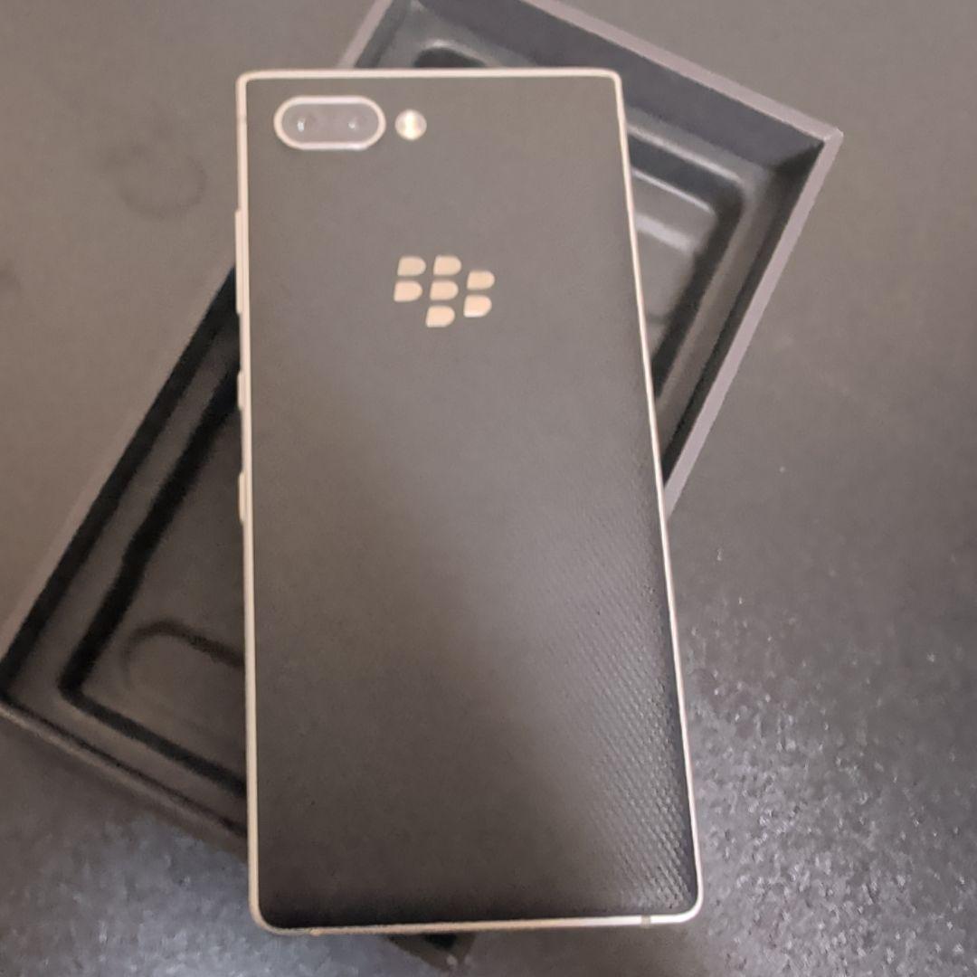 【期間限定値下げ】BlackBerry KEY2 BBF100-8