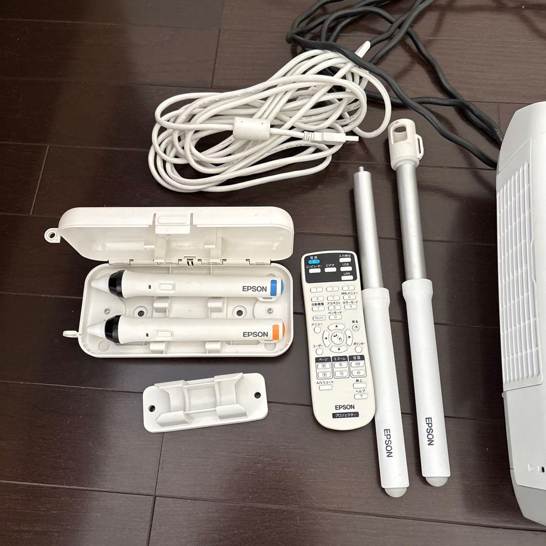 EPSON EB-536WT プロジェクター本体　366H