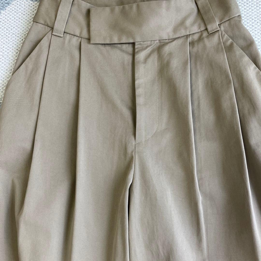 未使用品MARGARET HOWELL グレーベージュパンツサイズII