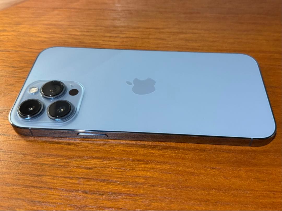 ゆ*た様 Apple iPhone 13 Pro Max シエラブルー 本体