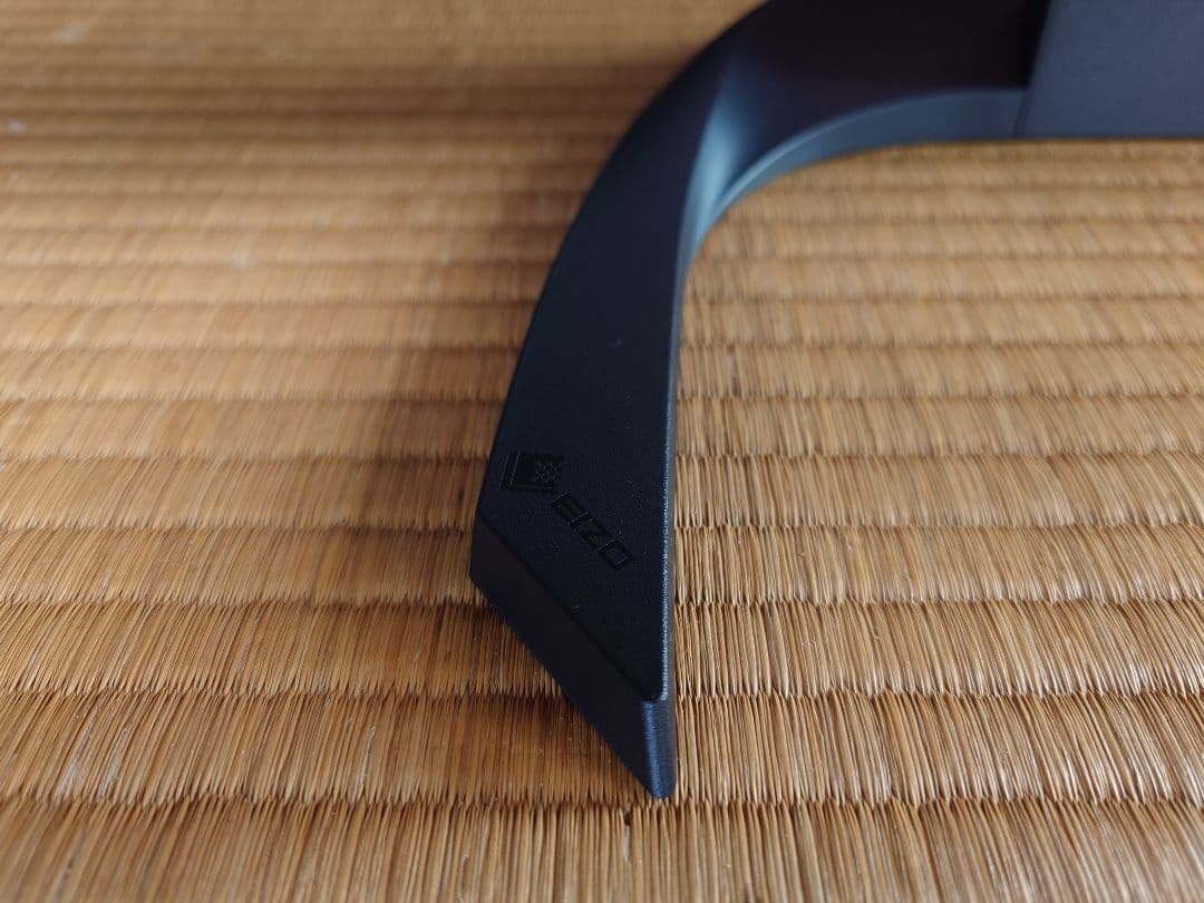 極美品　EIZO 31.5インチ 4K IPSディスプレイ EV3240K-BK