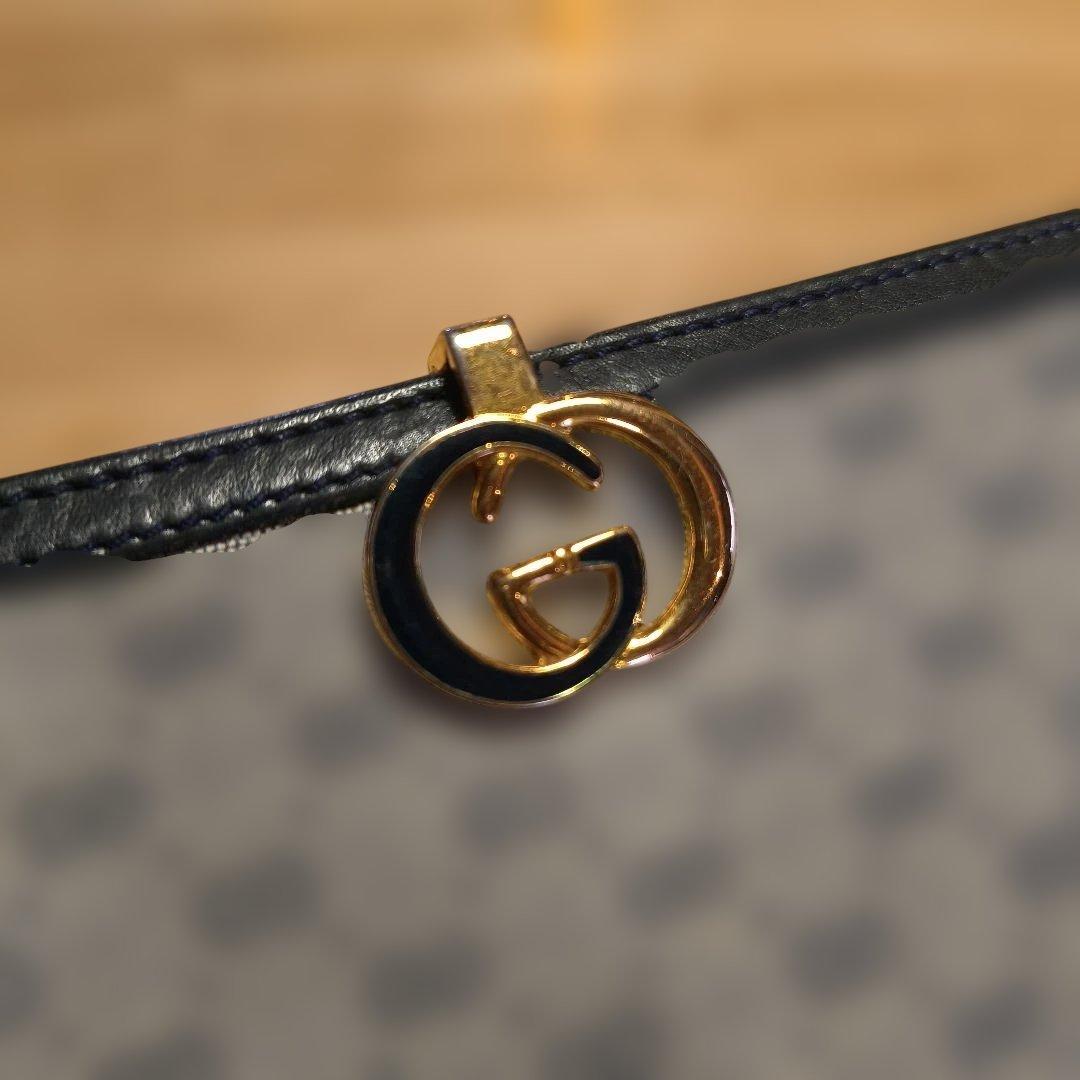 オールドGUCCI 二つ折り長財布 GクリップGG柄　イタリア製