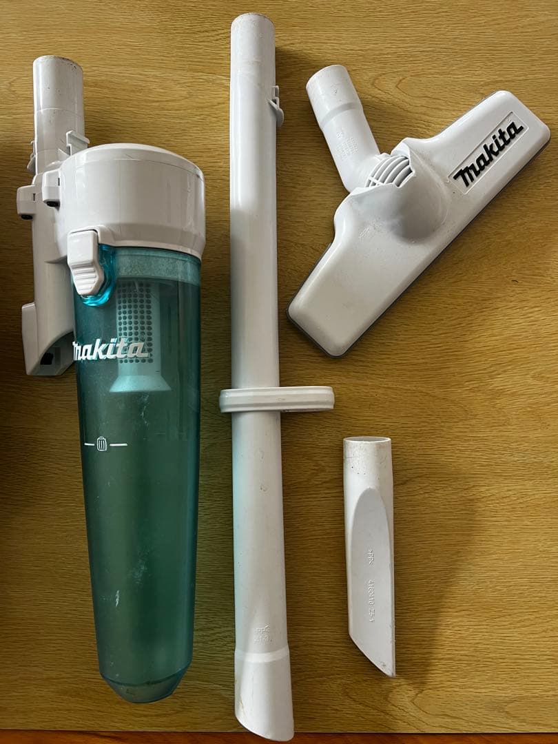 Makita CL282FDコードレス掃除機 本体