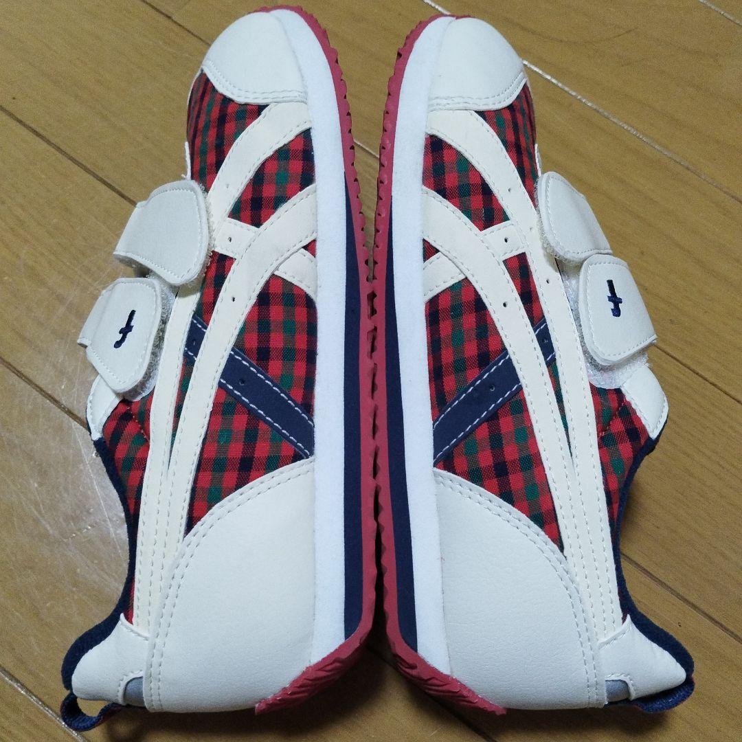 美品ファミリア　アシックス　コラボ靴　21 赤チェック柄　キッズスニーカー