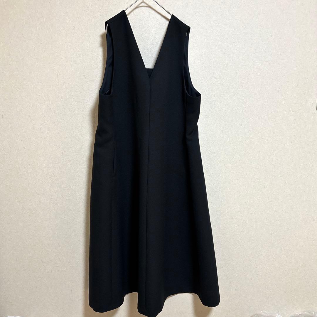 Maglie for white 黒 Vネック ワンピース Aライン 裏地付17