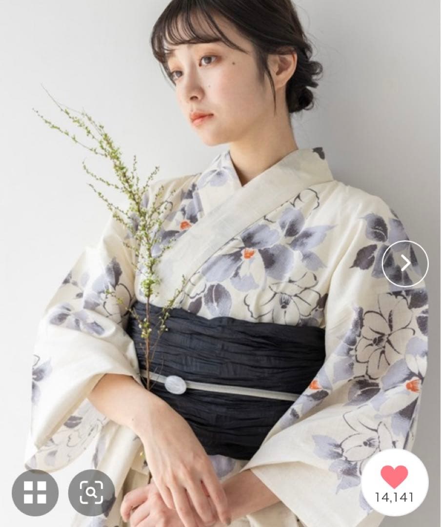 ゆかた館グレース　Mサイズ 白地　浴衣