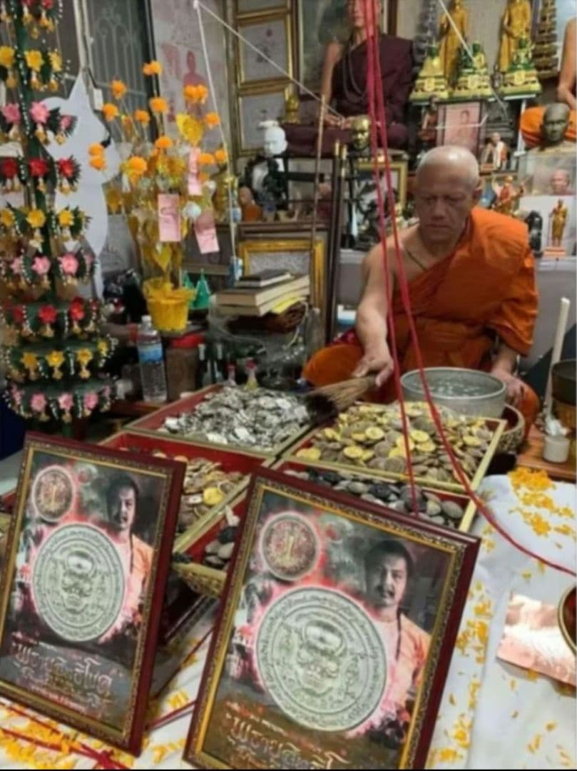 プラクルアン　タイのお守り　Grost whisper プライ・シッティチョク