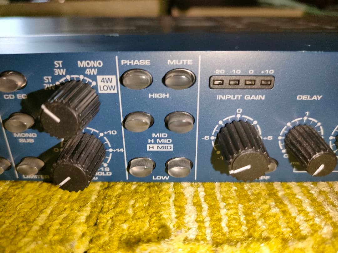 配信機器・PA機器・レコーディング機器 SAMSON S-3-way Stereo/Mono Crossover