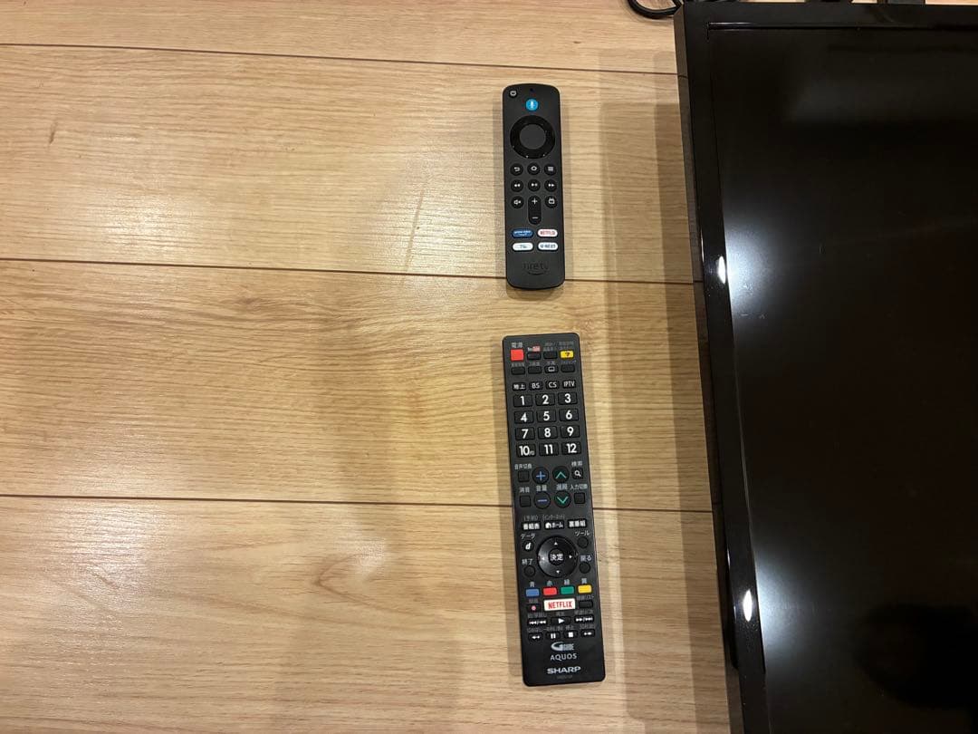 SHARP シャープ 32V型 液晶テレビ LC-32W5 18年製