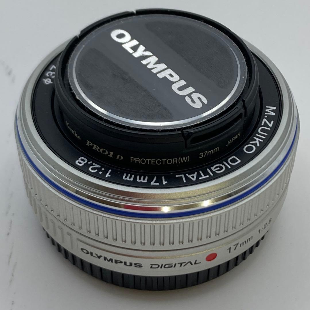 OLYMPUS M.ZUIKO DIGITAL 17mm f2.8 シルバー