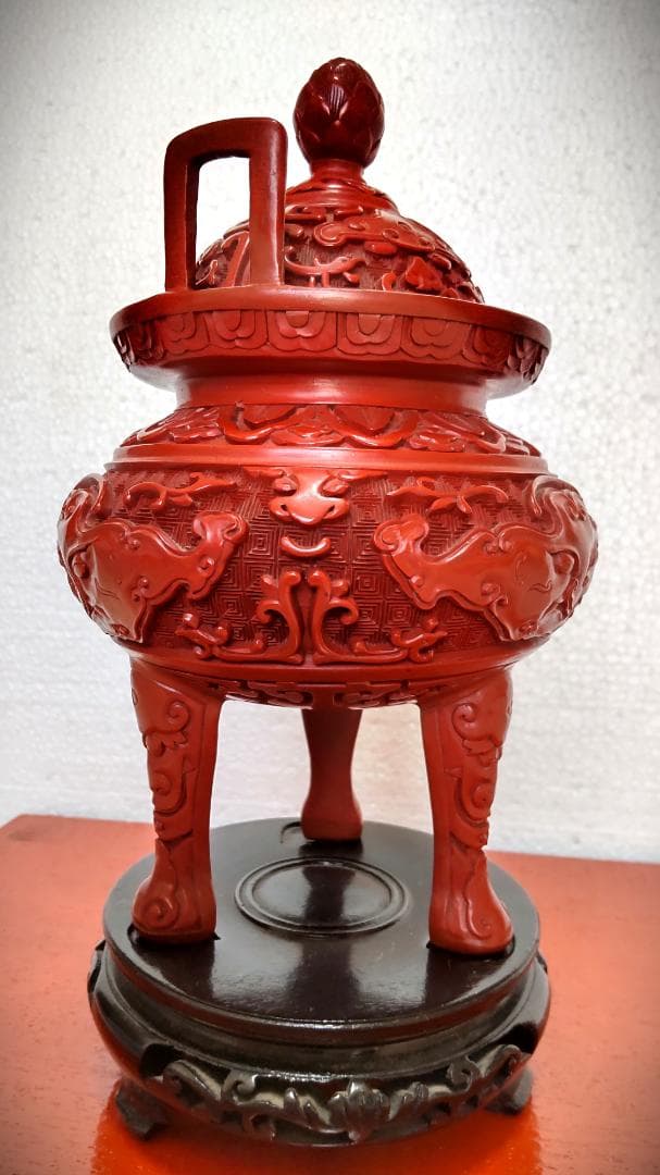 中国古玩　堆朱　ついしゅ　香炉