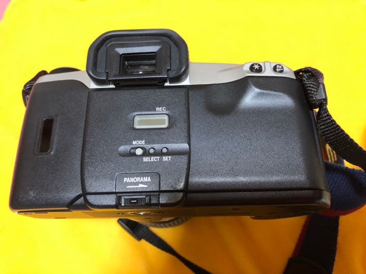 フィルムカメラ Canon NEW EOS KISS(S)