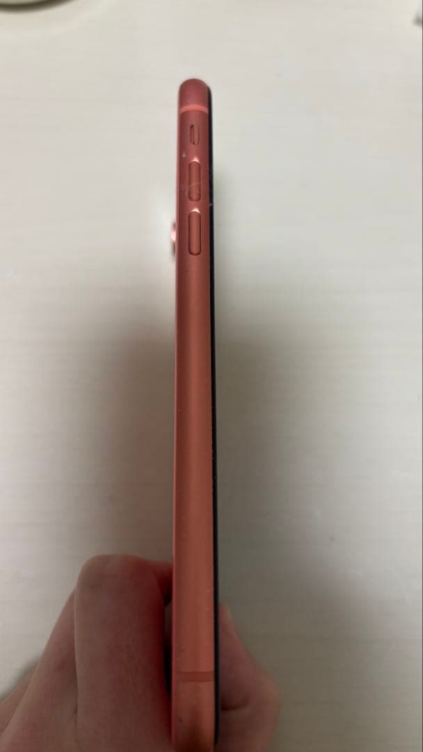 Apple iPhone XR (コーラル)