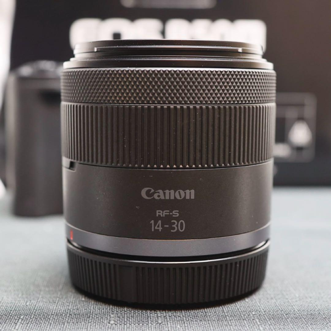 nnn様【美品】EOS R50V (購入時期2025/9)