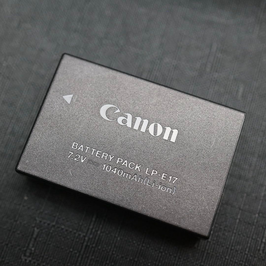 nnn様【美品】EOS R50V (購入時期2025/9)