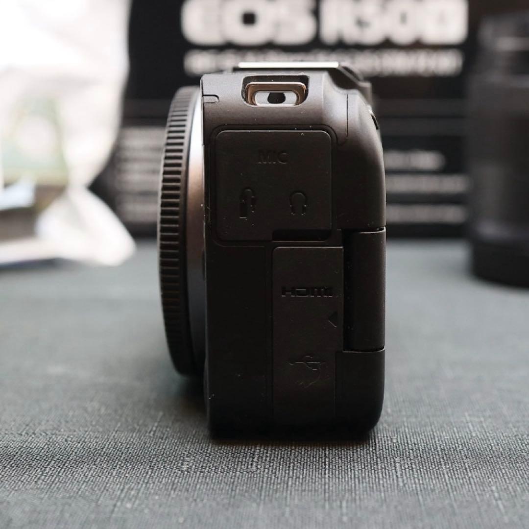 nnn様【美品】EOS R50V (購入時期2025/9)