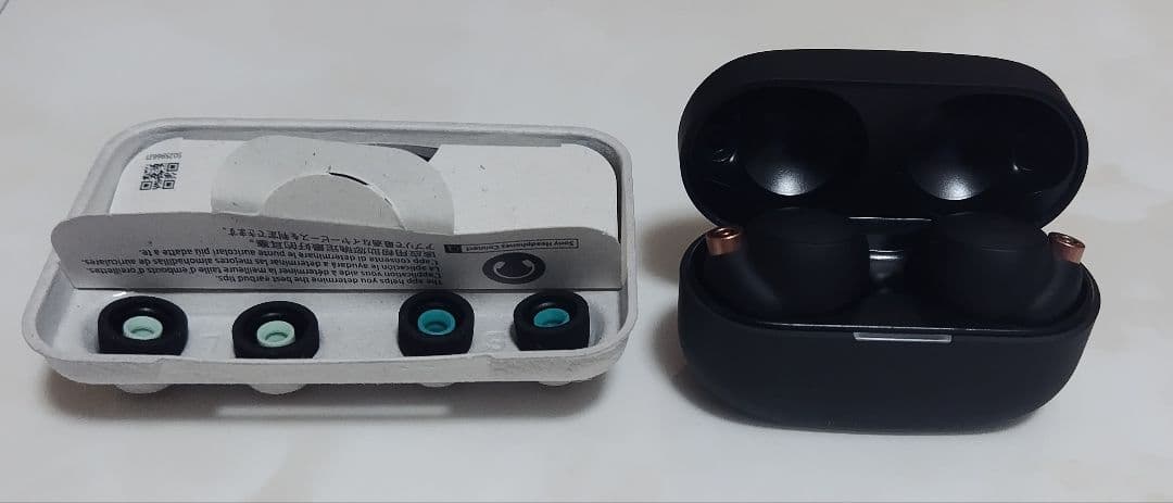 Sony WF-1000XM4　ソニー ワイヤレスイヤホン ブラック