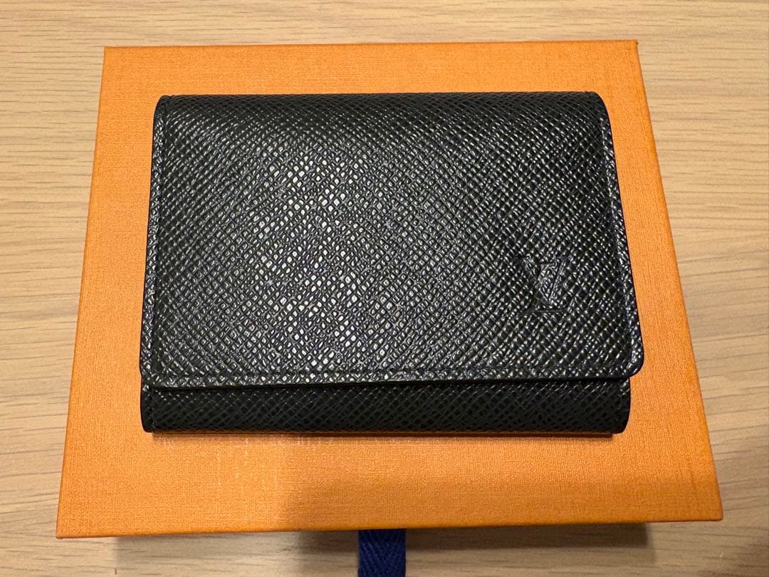 【美品】LOUIS VUITTON ルイヴィトン タイガ　名刺入れ　カードケース