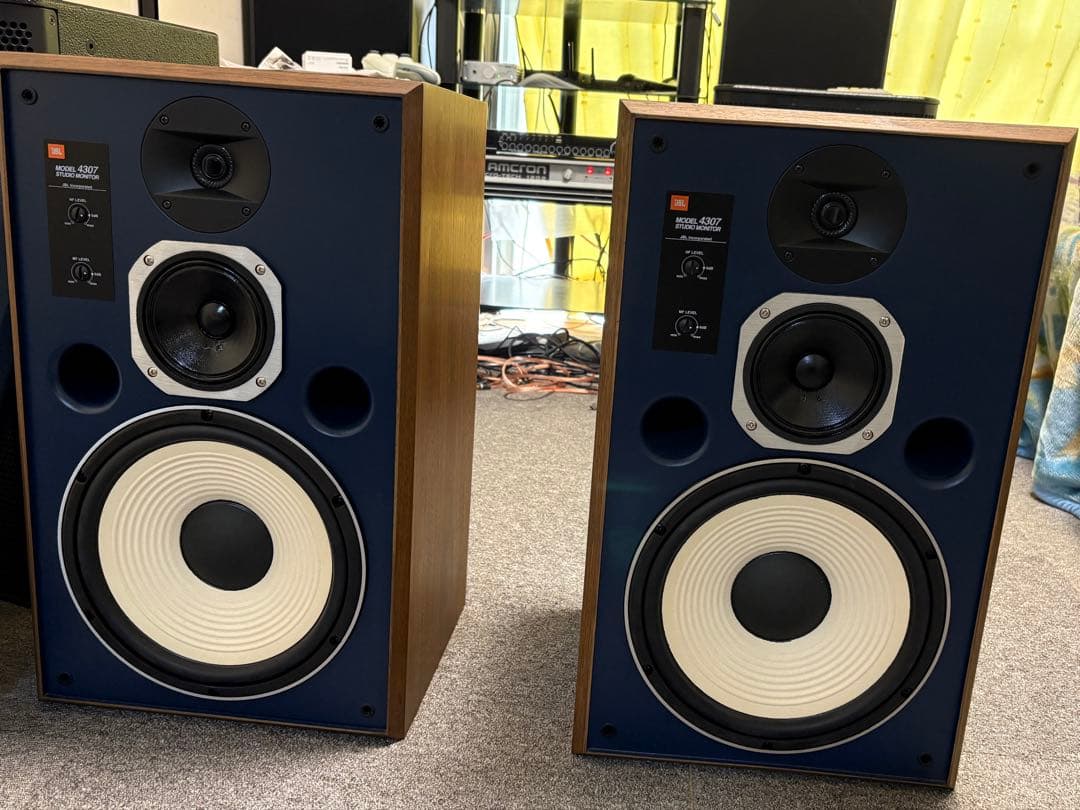 JBL 4307 フロアスタンディングスピーカー(ペア)