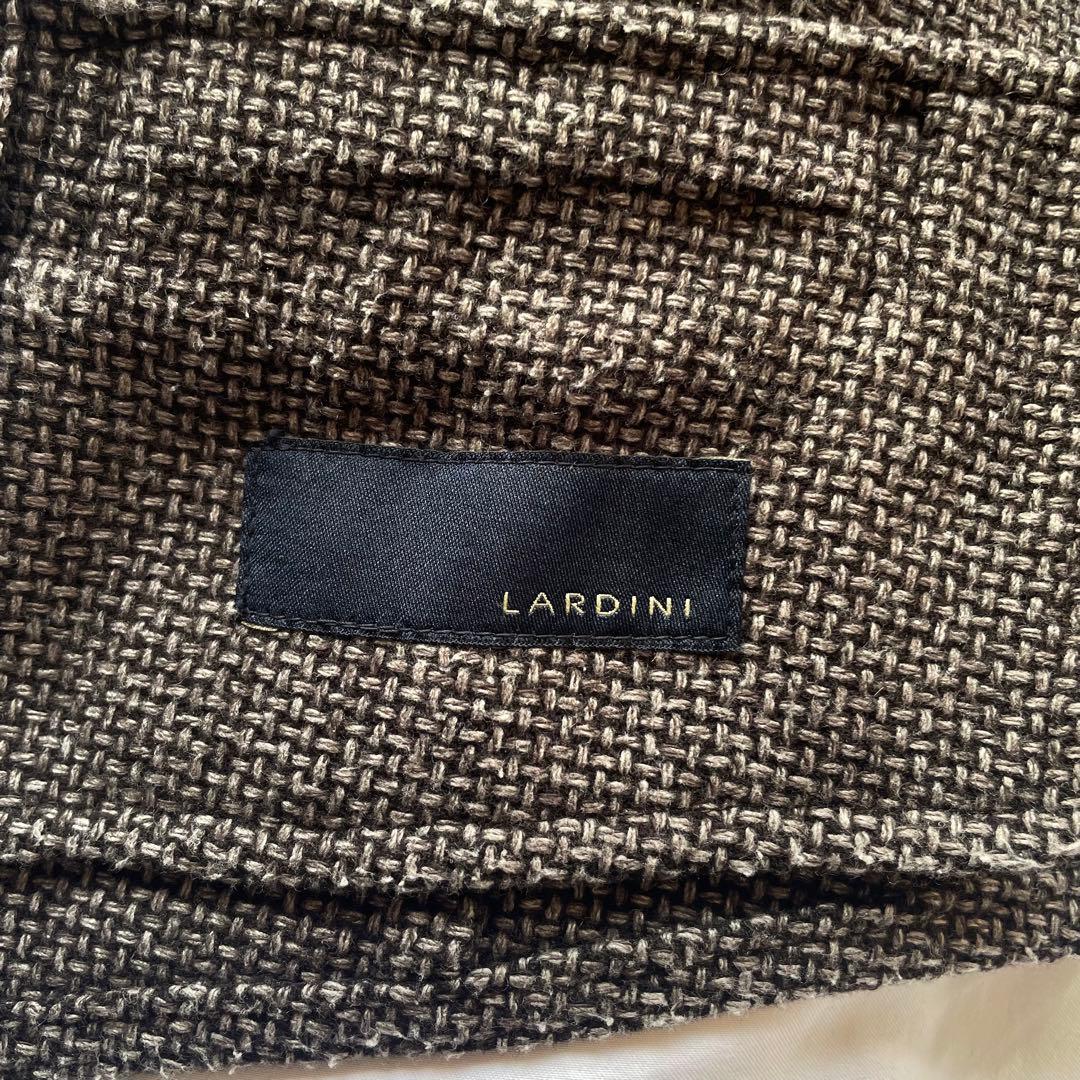 LARDINI ベスト ジレ ツイード ブートニエール フラワーピン