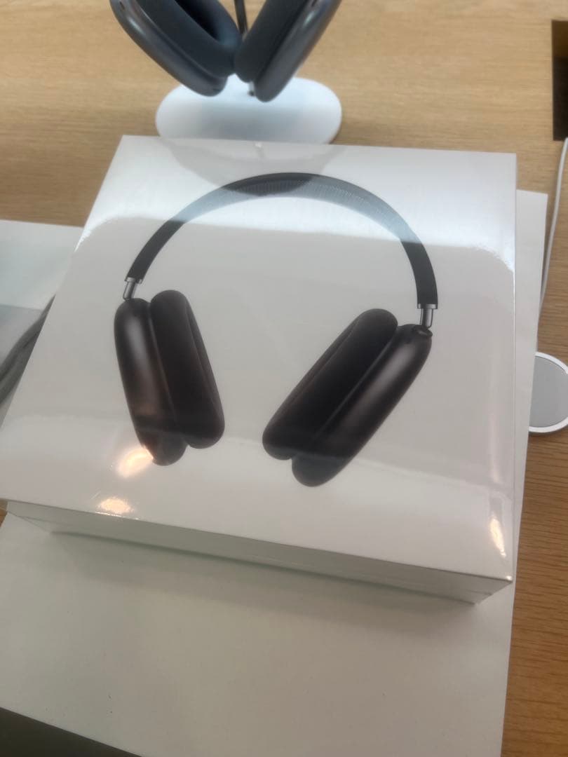 極上美品 AirPods MAX グレー　未使用 開封済み新品同様