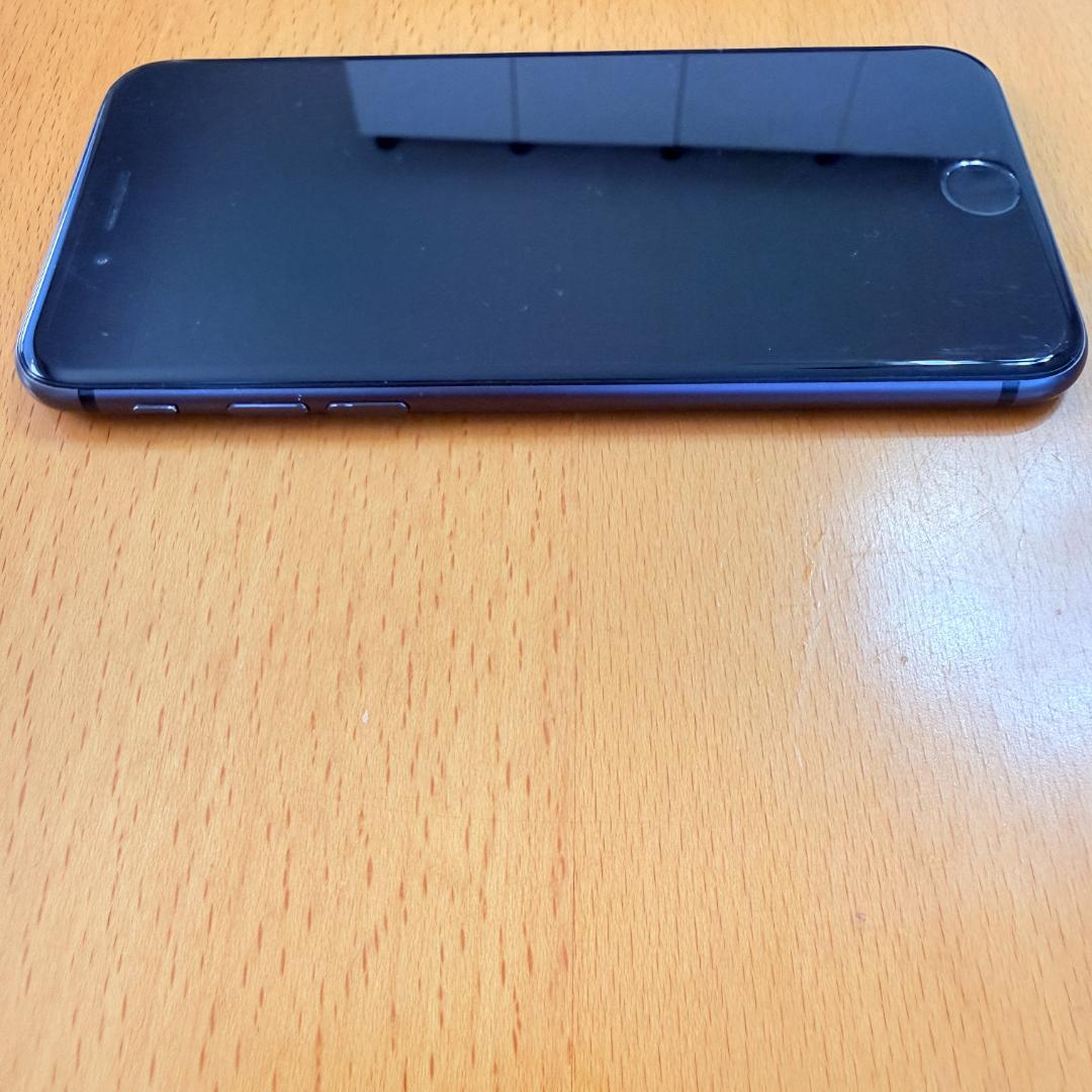 Apple iPhone 8 64GB SIMロックなし