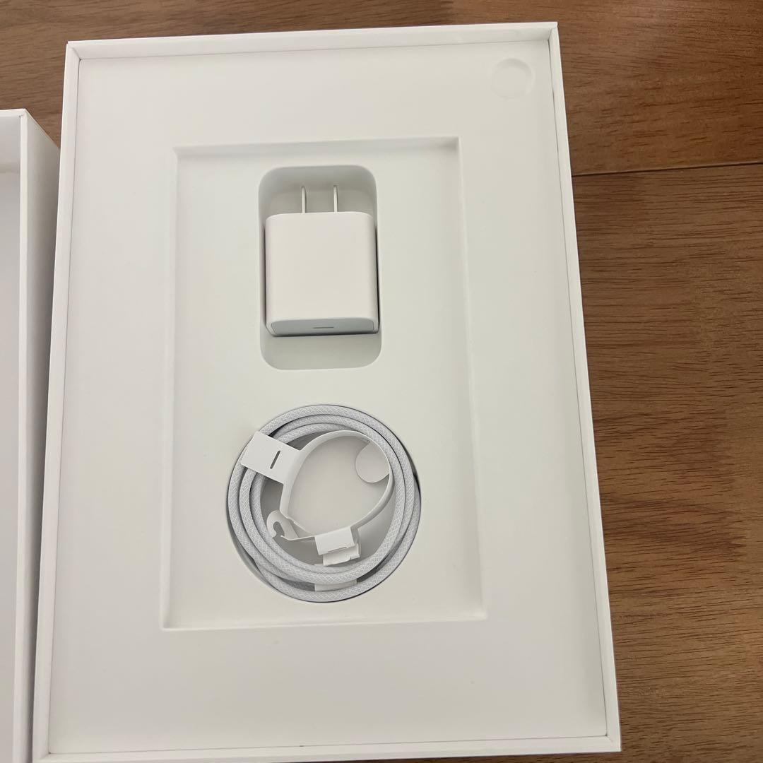 iPad本体 Apple iPad (A16) 256GB Wi-Fi + Cellular