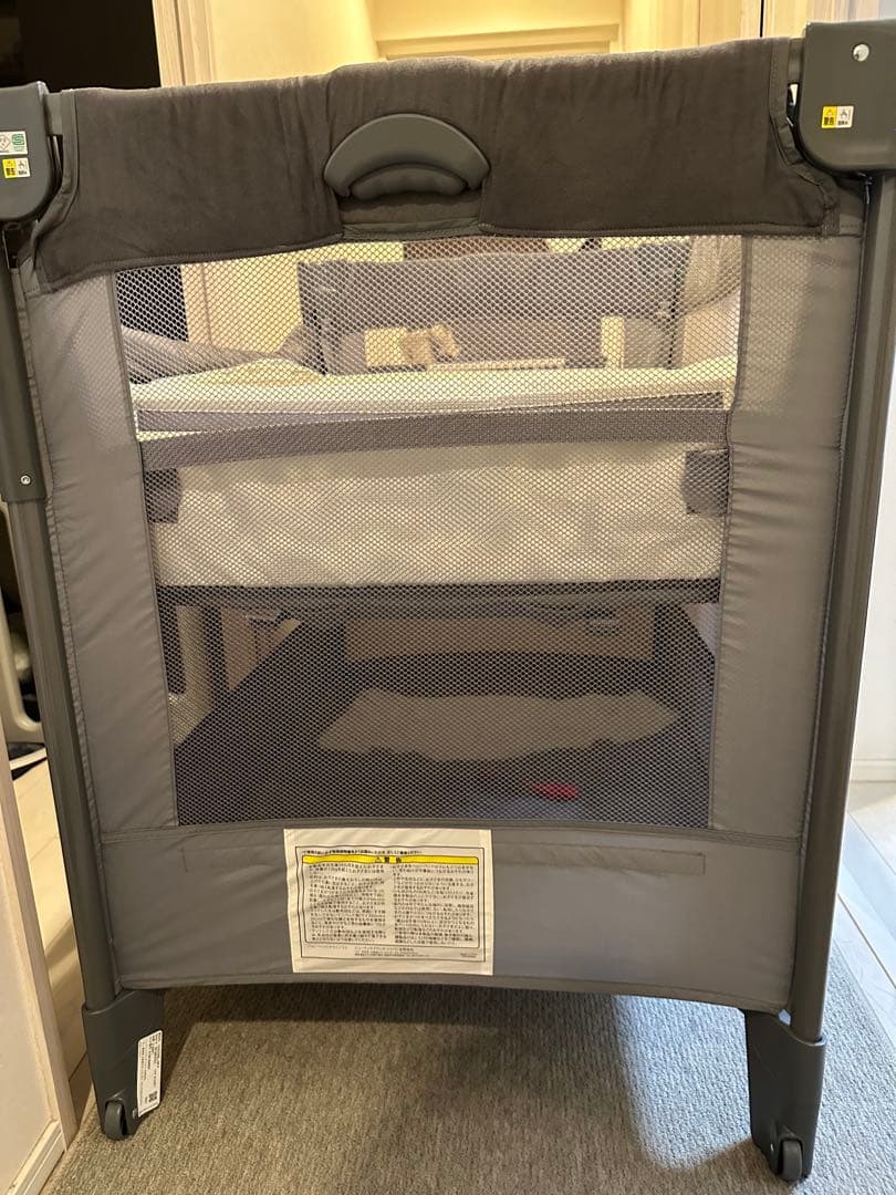 アップリカ ココネル エアー AB ベビーベッド　グレー