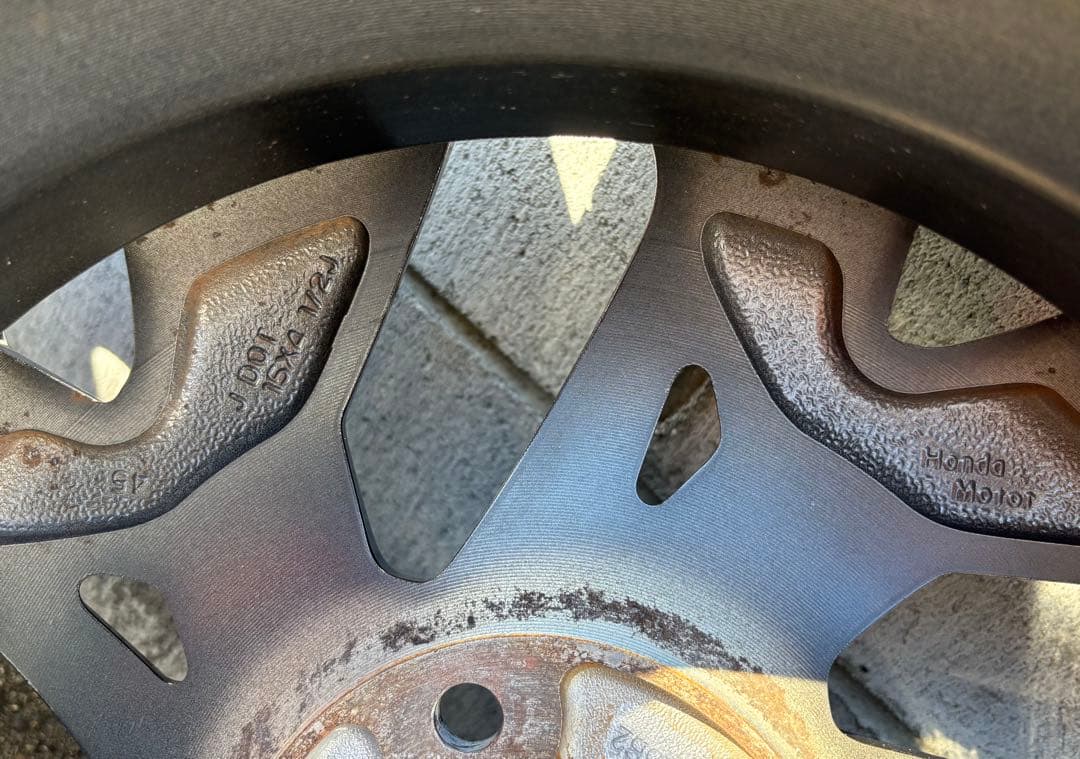 DoDoline N-BOXカスタム 軽 15インチ タイヤ24年製造