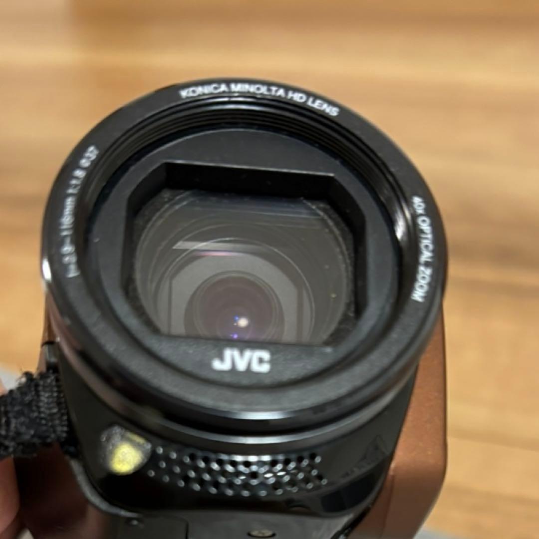 jvc ビデオカメラ　gz-r400-t