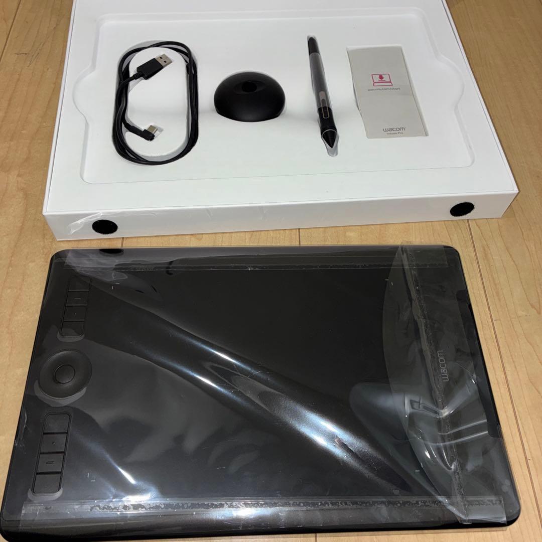 【美品】wacom ワコム Intuos Pro ペンタブレット PTH-660